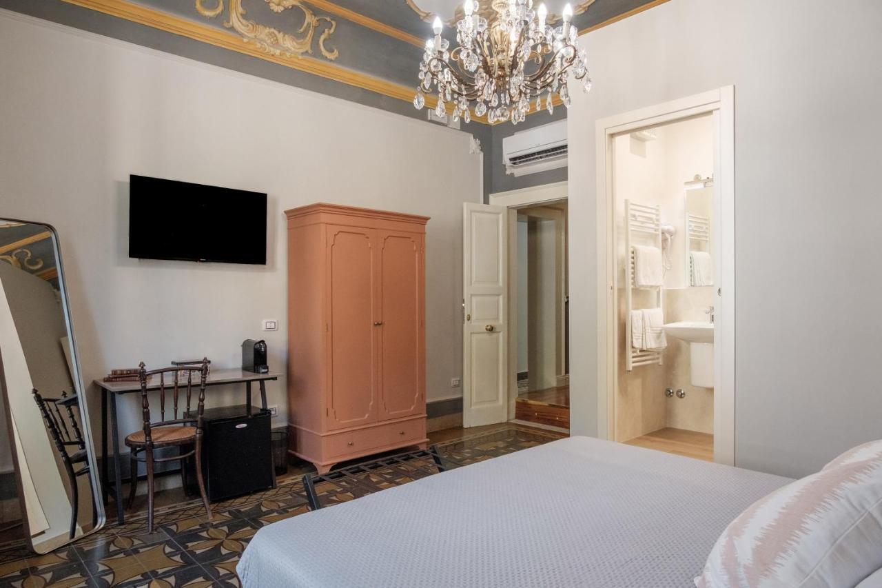 Borgo Antico Rooms Messina Exterior photo